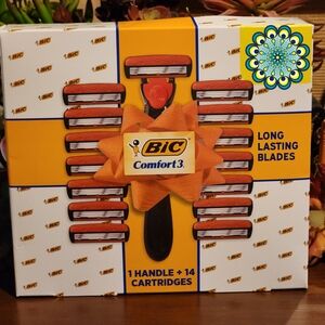 BIC Comfort 3 Razor Set with 14 Cartridges